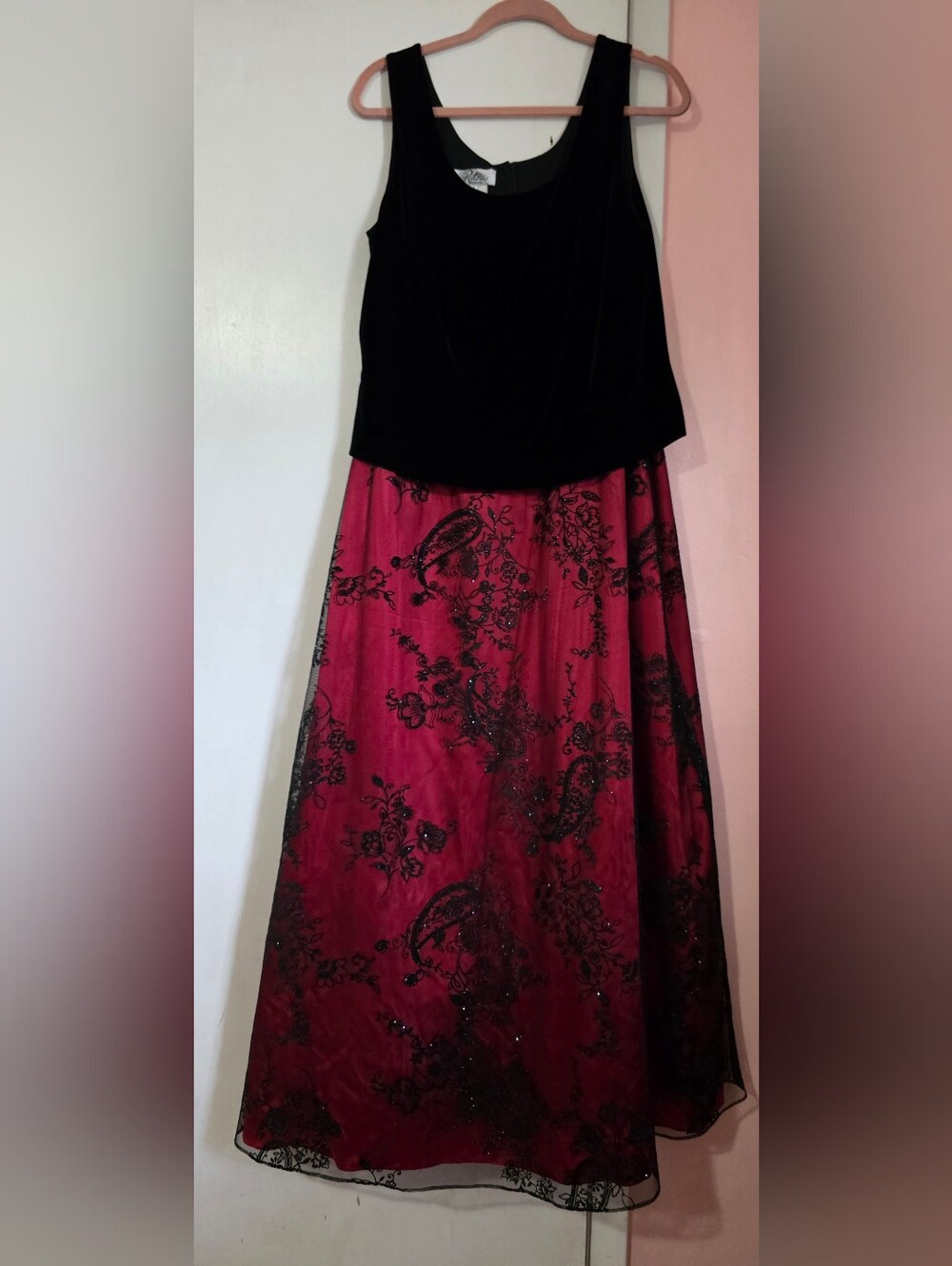 Evening Dress - Picture 2 of 10